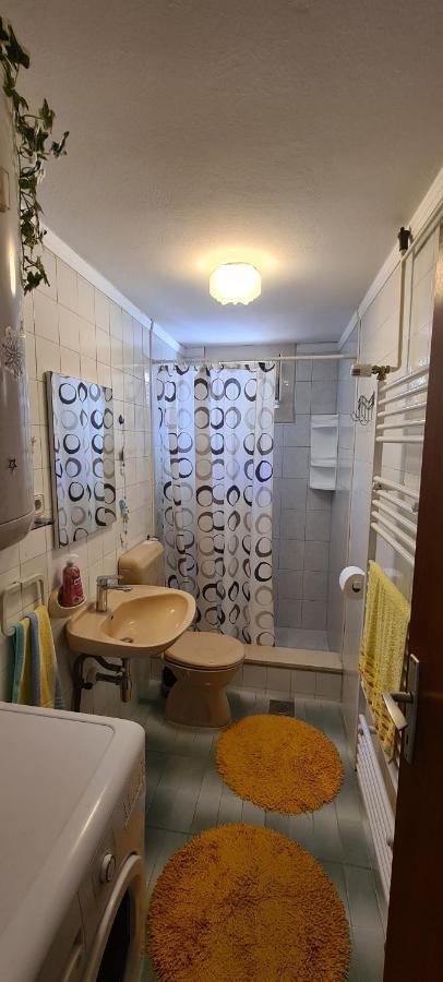 Apartmani Fani Supetar Buitenkant foto